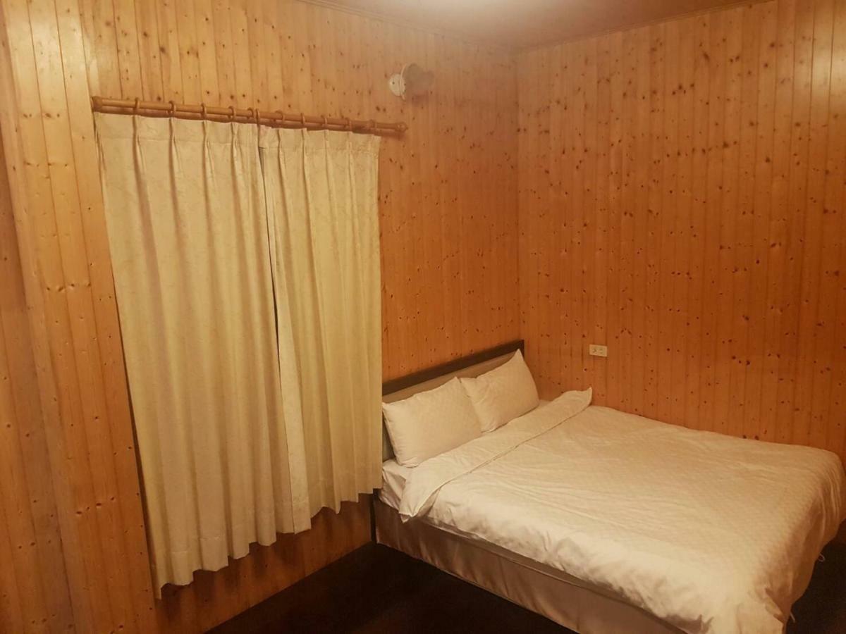 Ming Yang B&B Фэньчиху Экстерьер фото